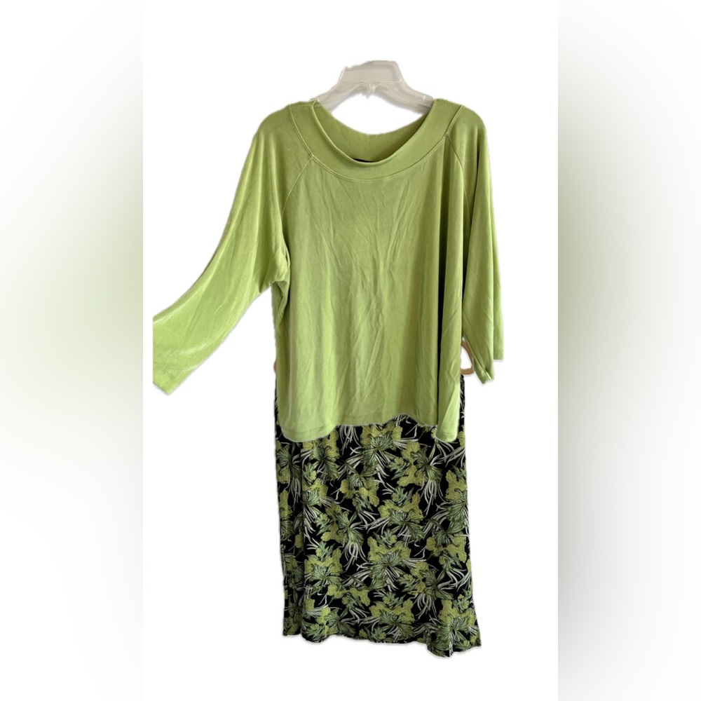 Vibrant Green Skirt & Top Set